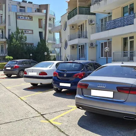 Comfortable In Sunset Complex, * Kosharitsa