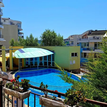 Peaceful Retreat At Sunset Complex, *